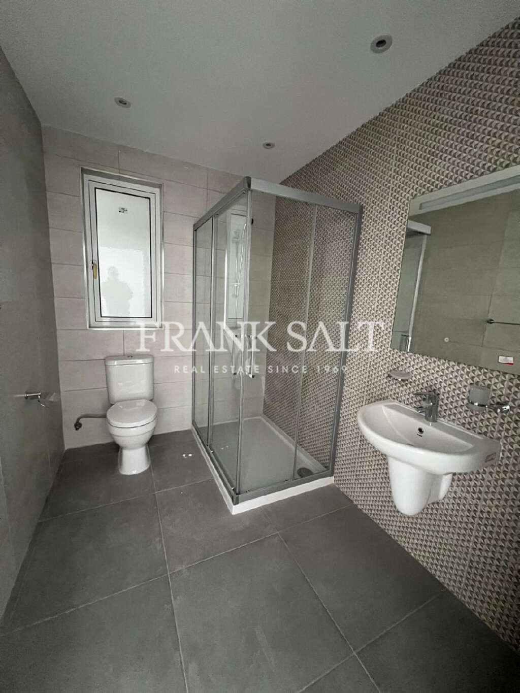 1 Bed, ApartmentFor Sale, St Julians, Malta