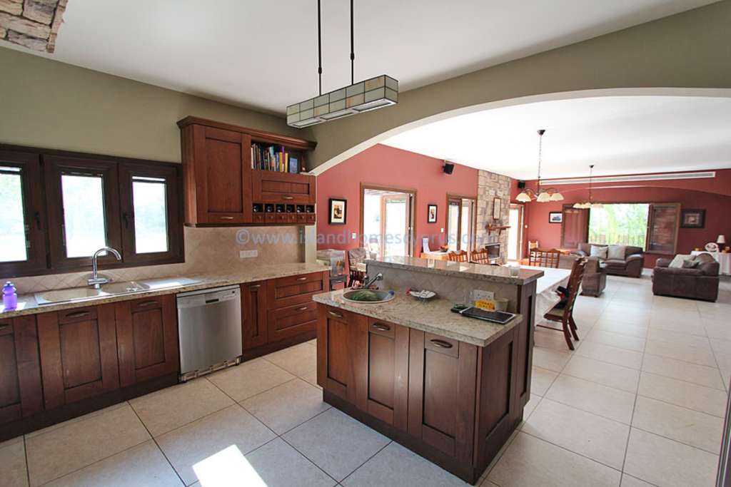 5 Bed, HouseFor Sale, Paralimni, Famagusta