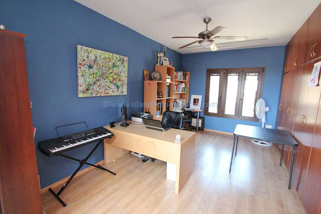 5 Bed, HouseFor Sale, Paralimni, Famagusta