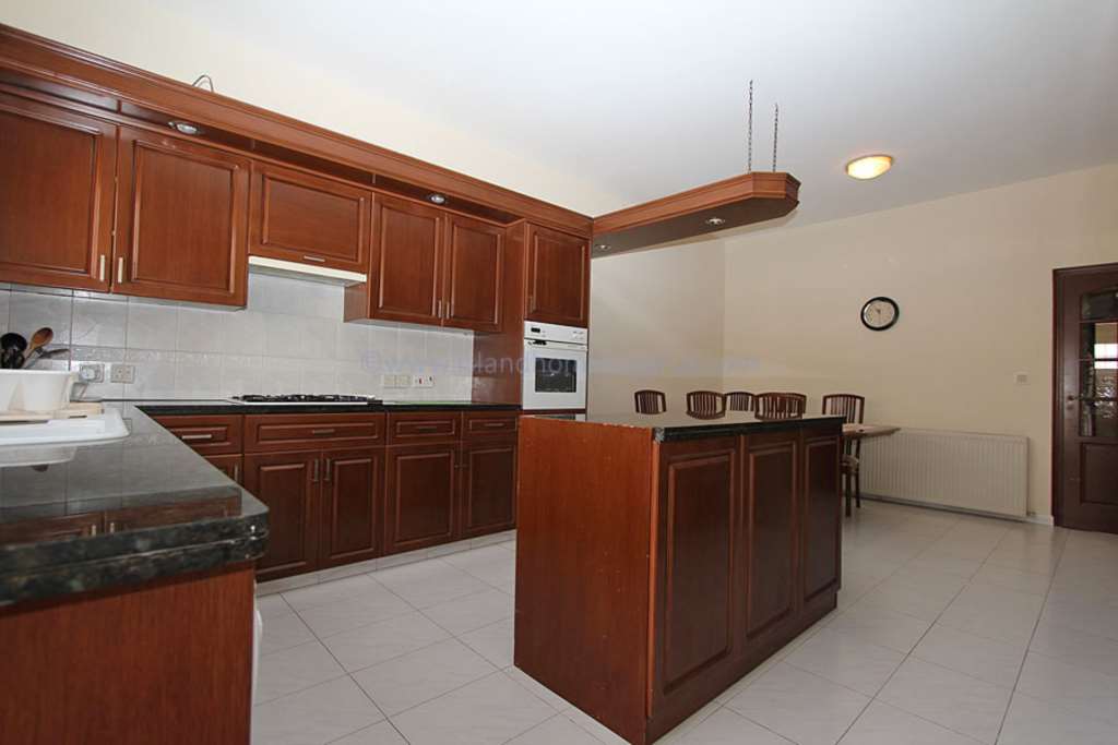 5 Bed, HouseFor Sale, Deryneia, Famagusta