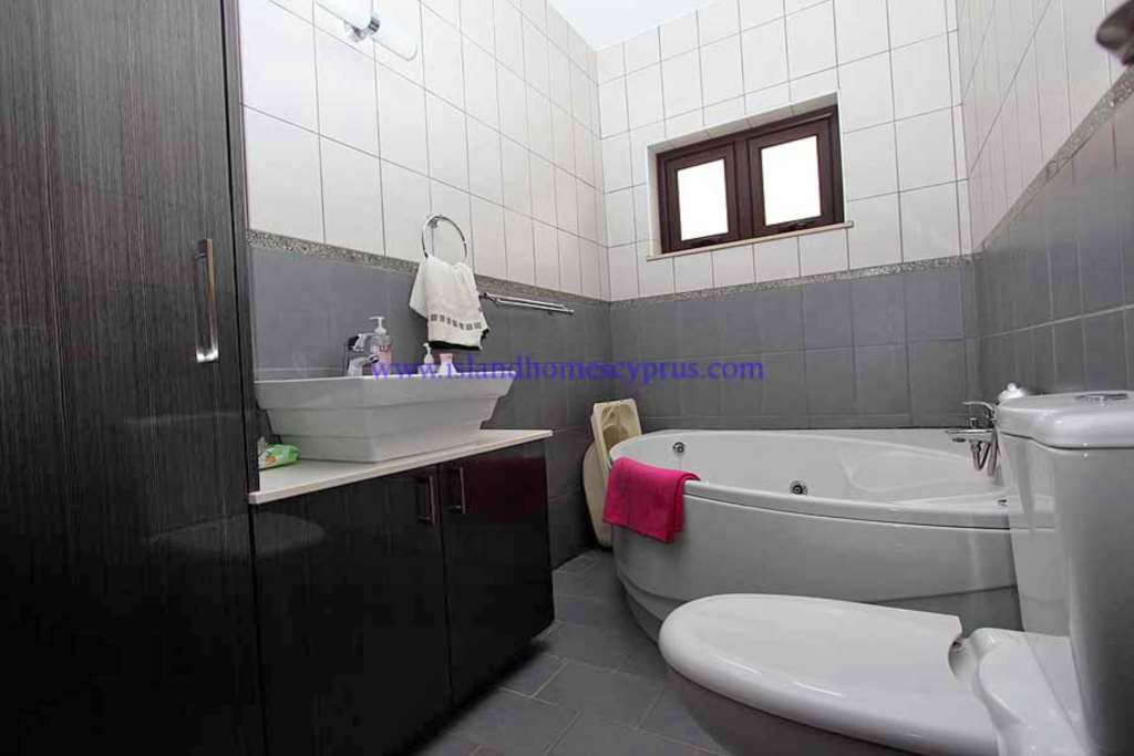 4 Bed, HouseFor Sale, Xylofagou, Larnaca