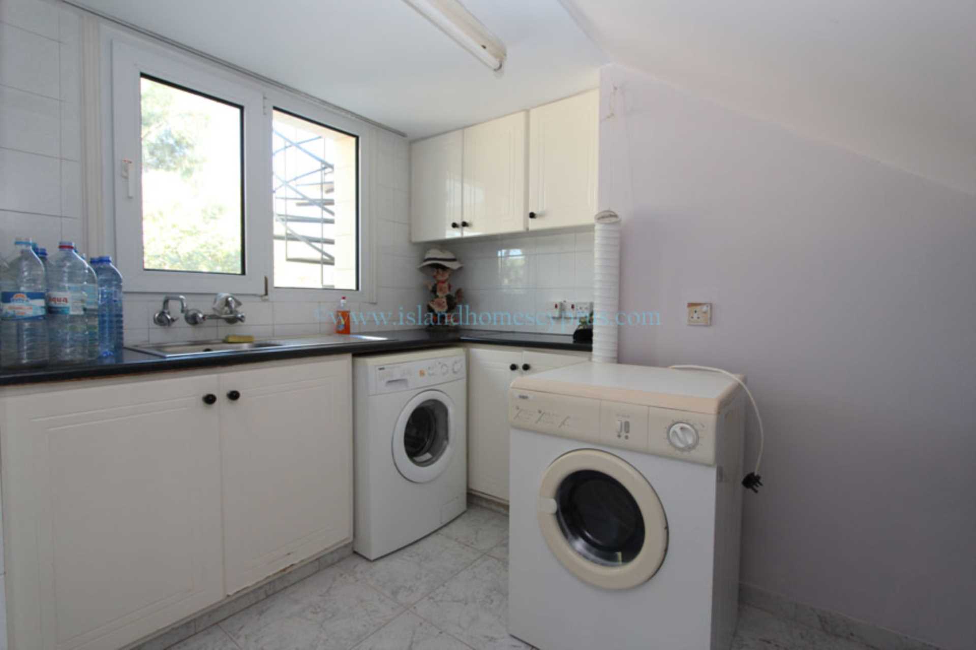 5 Bed, HouseFor Sale, Kokkines, Famagusta