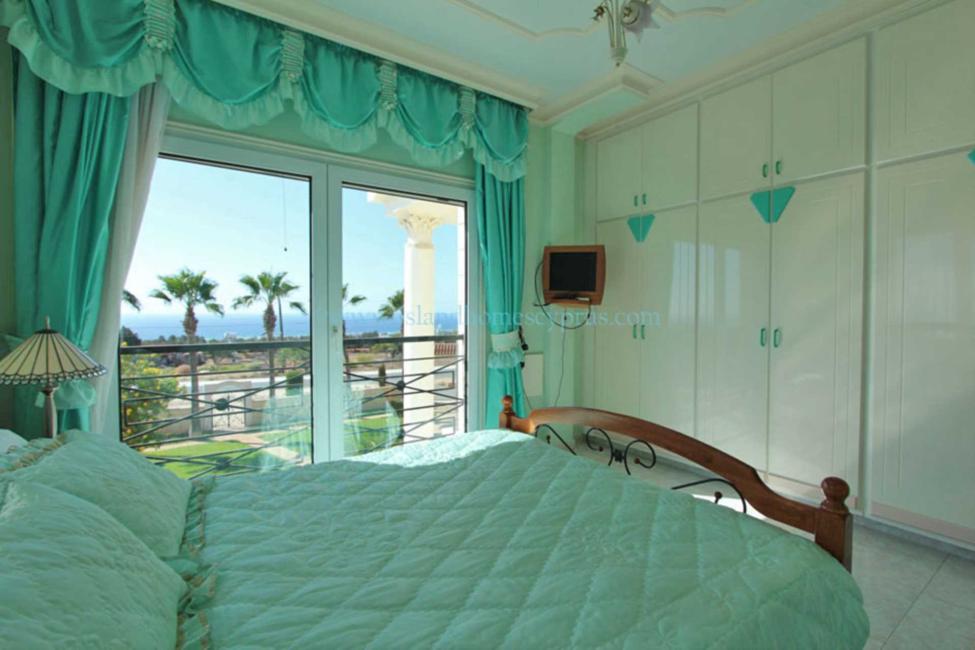 5 Bed, HouseFor Sale, Kokkines, Famagusta