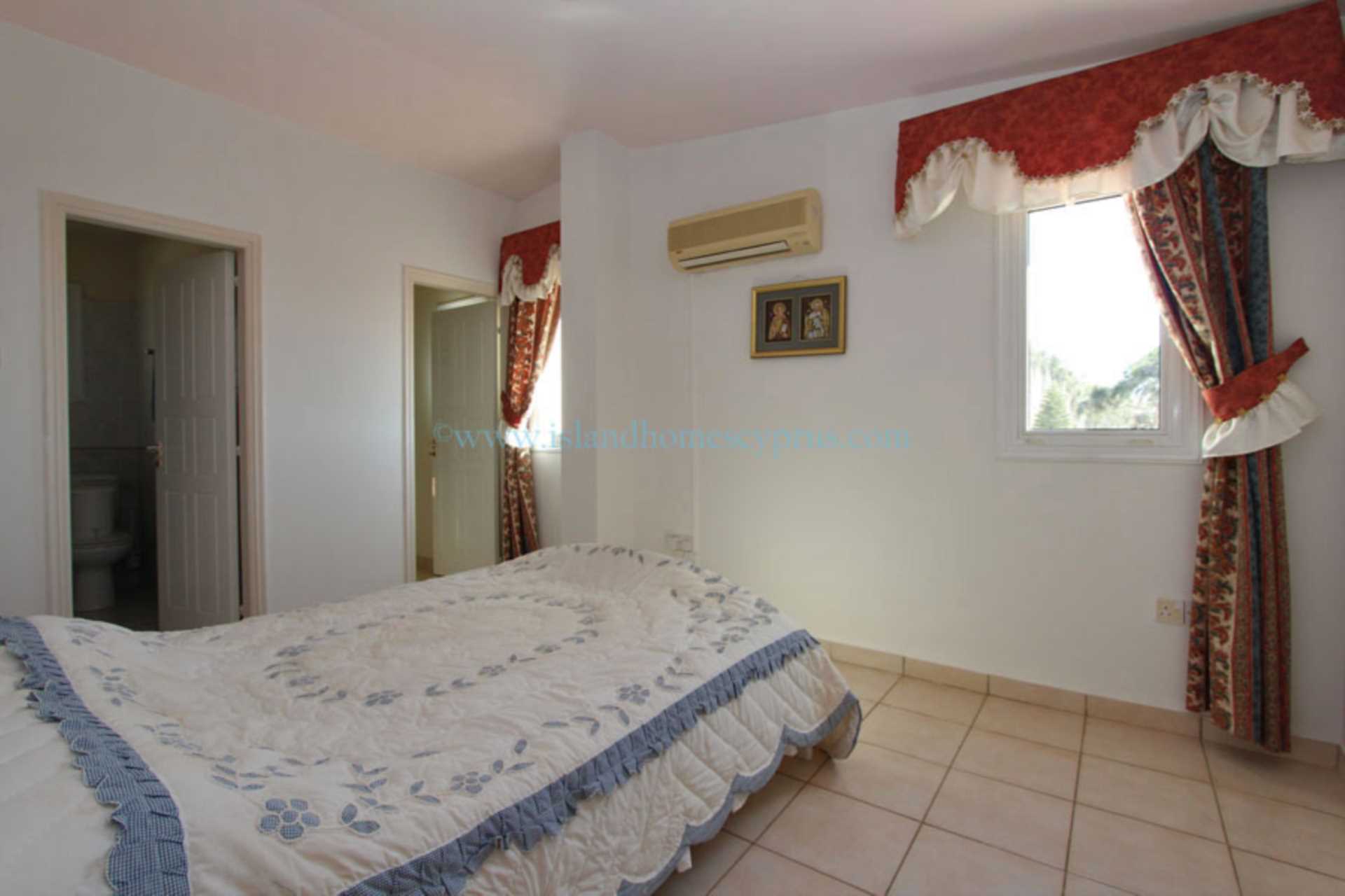 5 Bed, HouseFor Sale, Kokkines, Famagusta