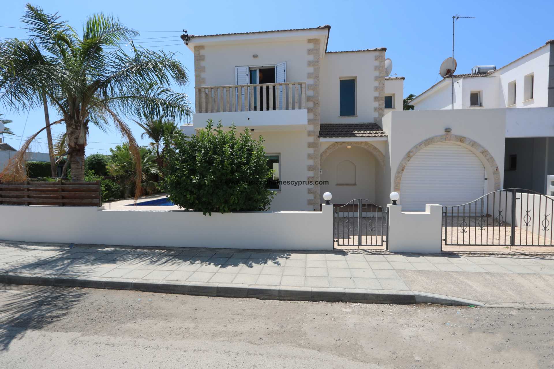4 Bed, HouseFor Sale, Deryneia, Famagusta