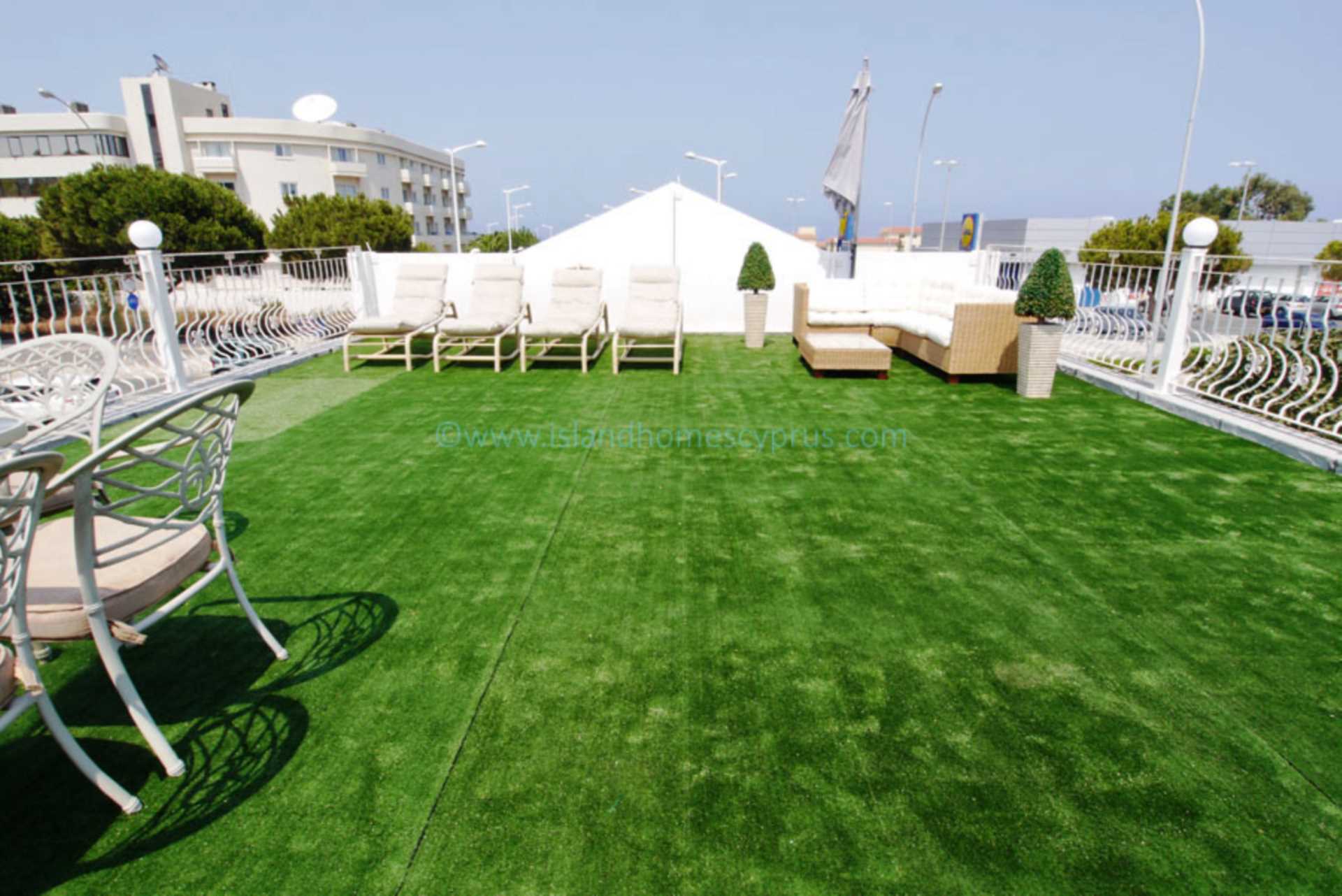 Commercial Property, For Sale