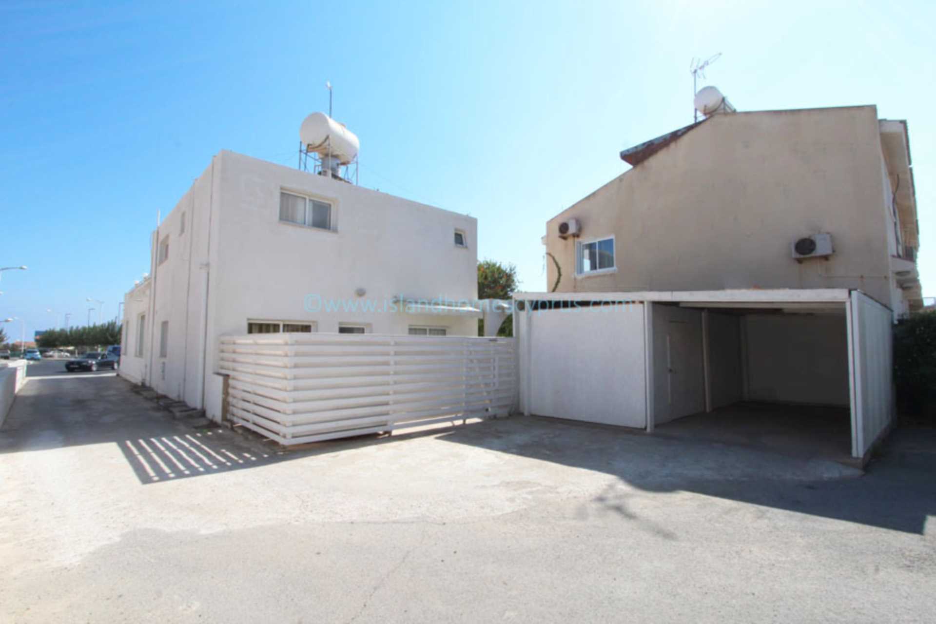 Commercial Property, For Sale