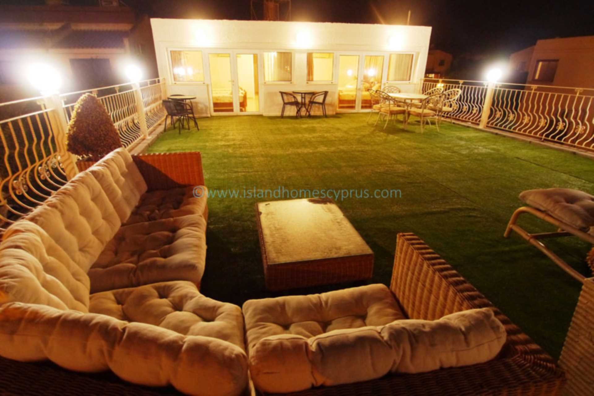 Commercial Property, For Sale