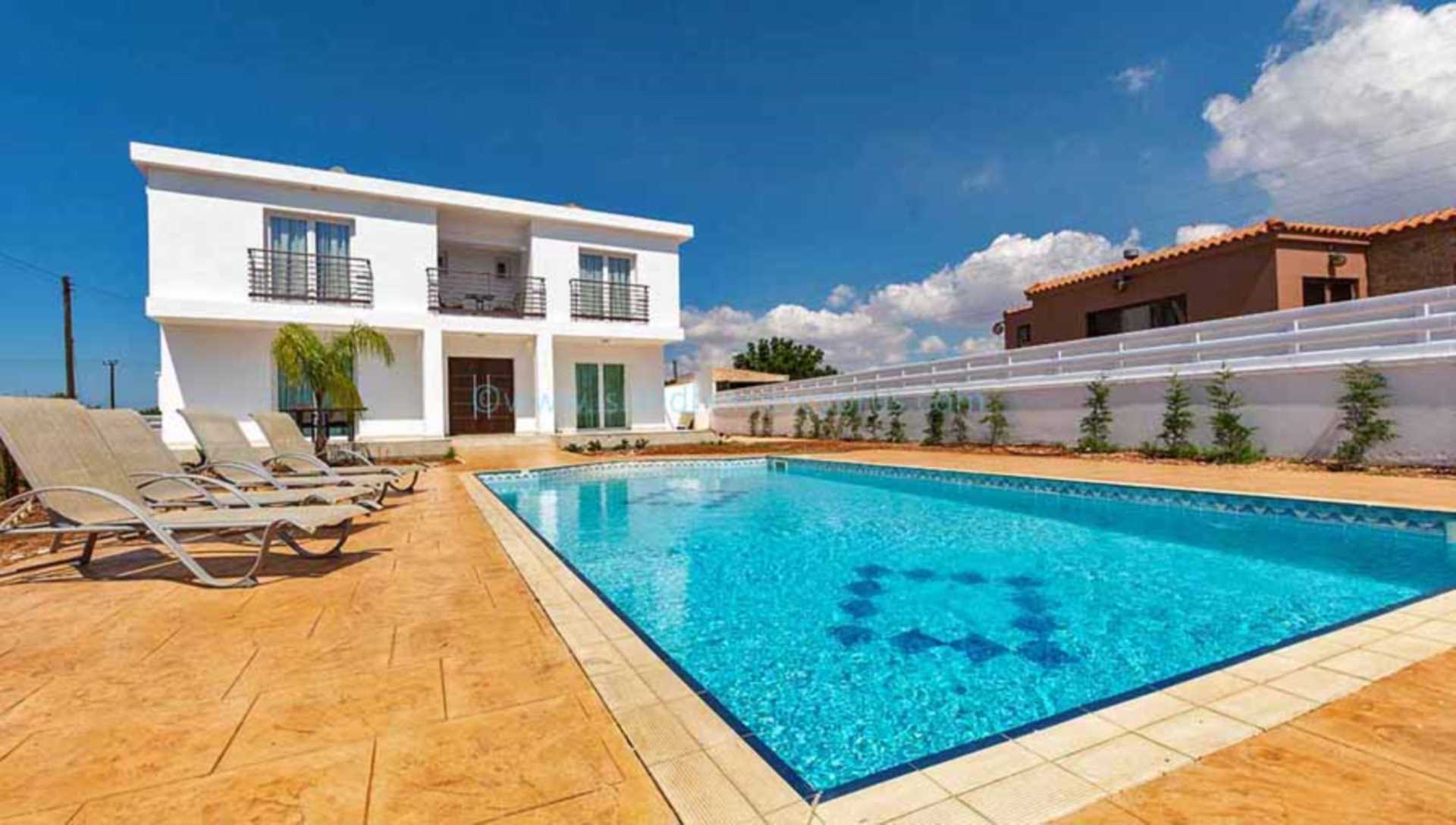 4 Bed, HouseFor Sale, Kokkines, Famagusta