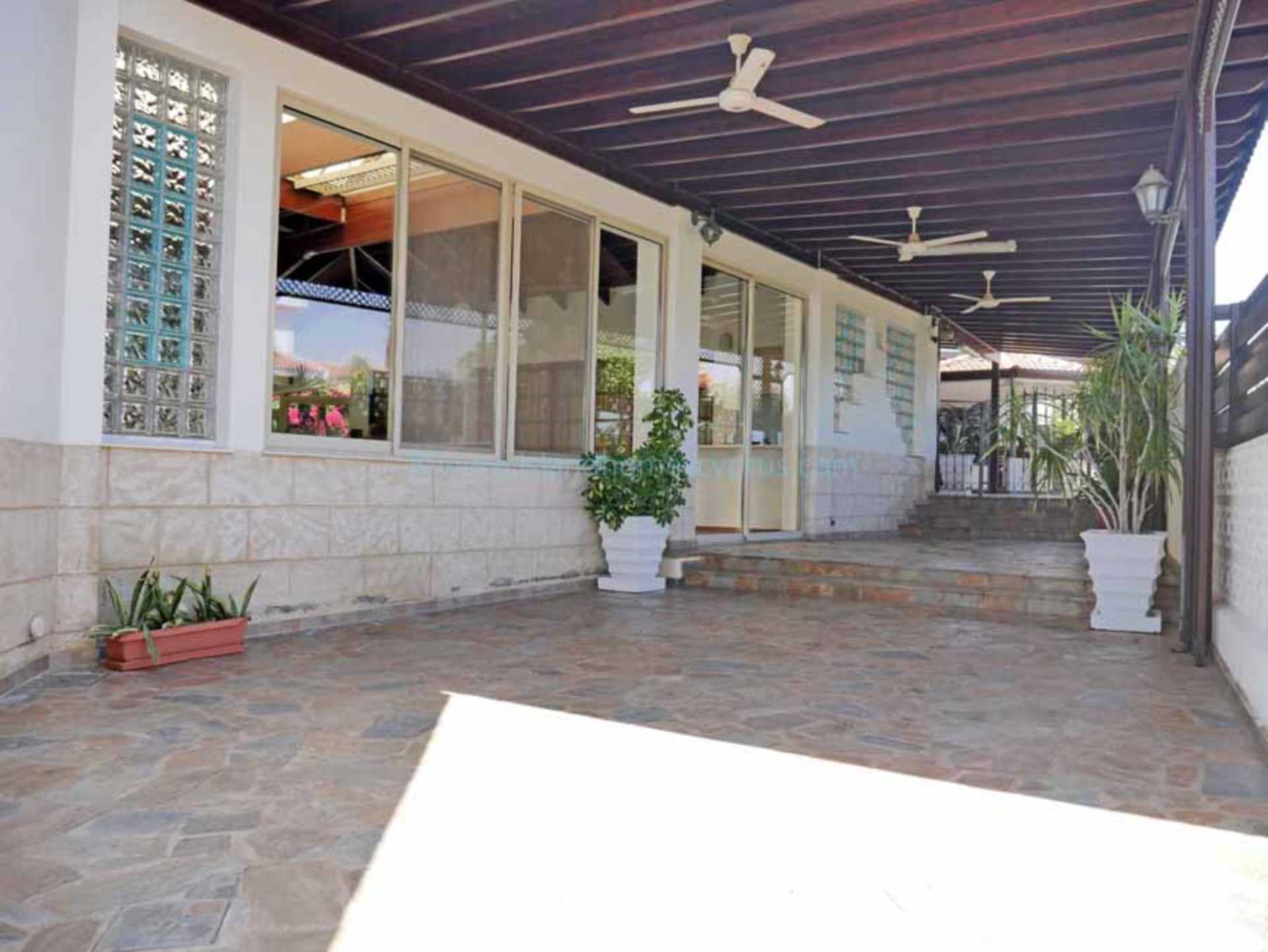 5 Bed, HouseFor Sale, Deryneia, Famagusta