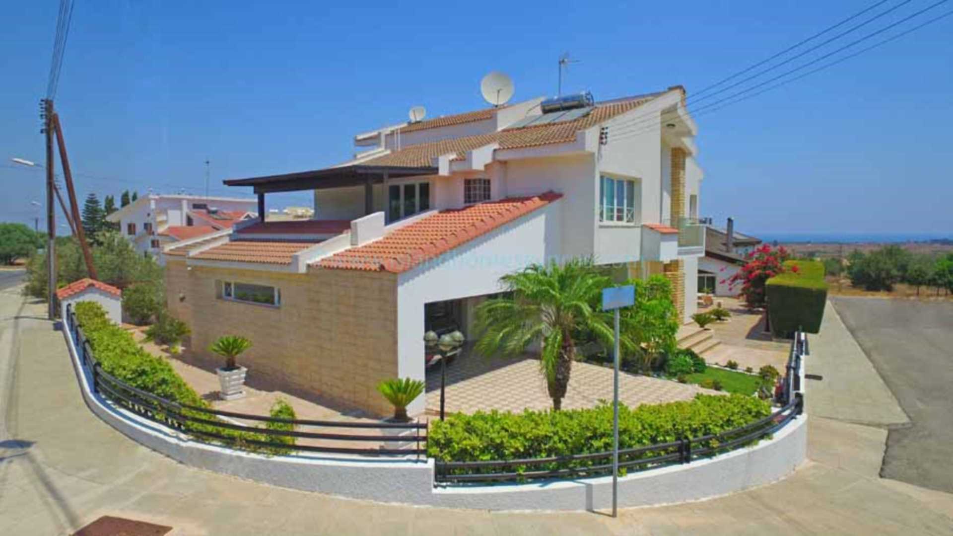 5 Bed, HouseFor Sale, Deryneia, Famagusta