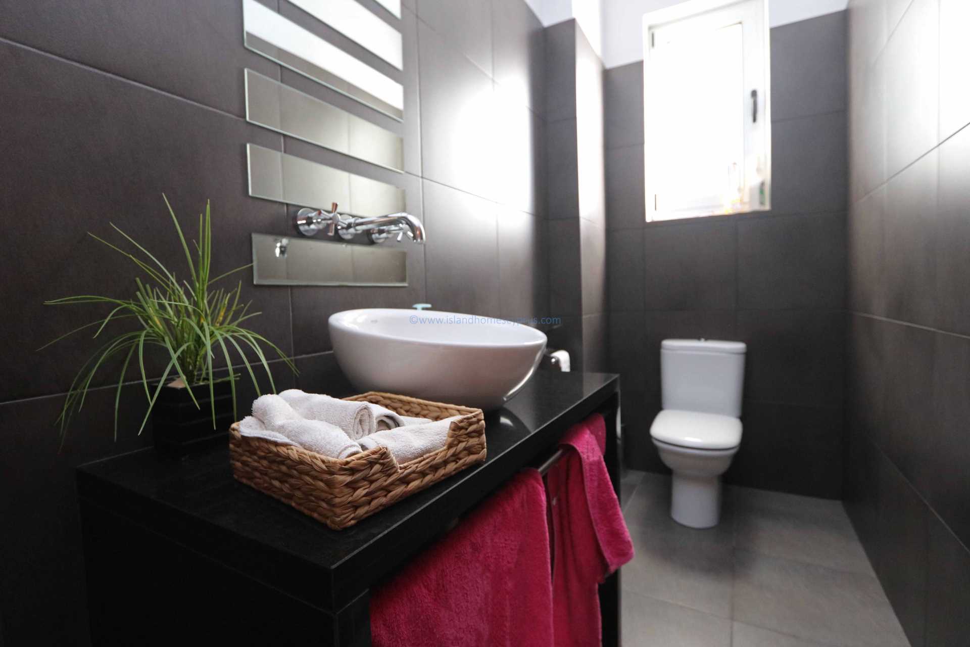 5 Bed, HouseFor Sale, Paralimni, Famagusta