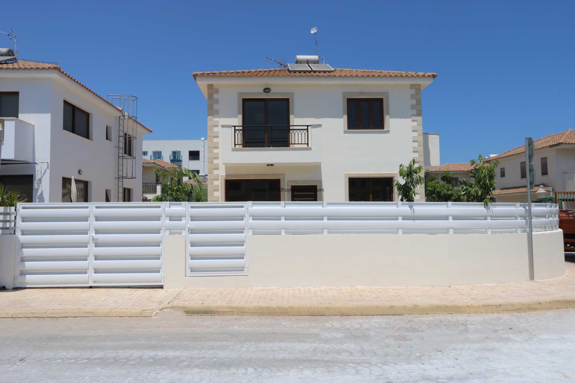 4 Bed, HouseFor Sale, Pernera, Famagusta