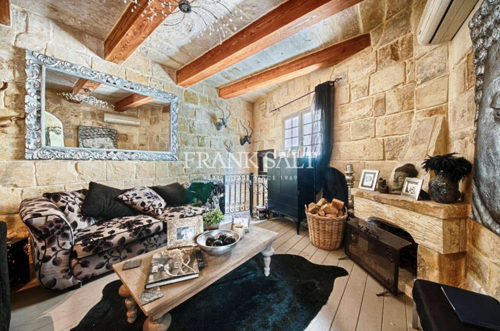 2 Bed, HouseFor Sale, Lija, Malta