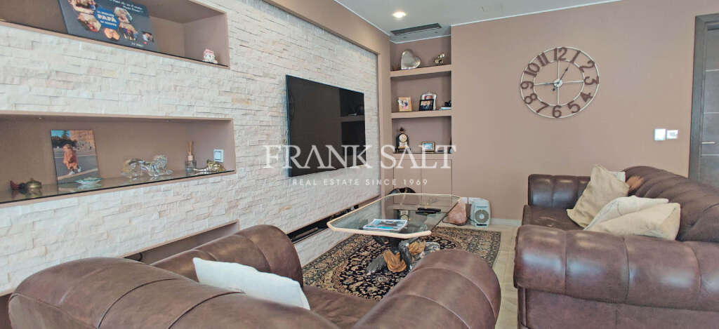 3 Bed, ApartmentFor Sale, Pender Gardens, Malta