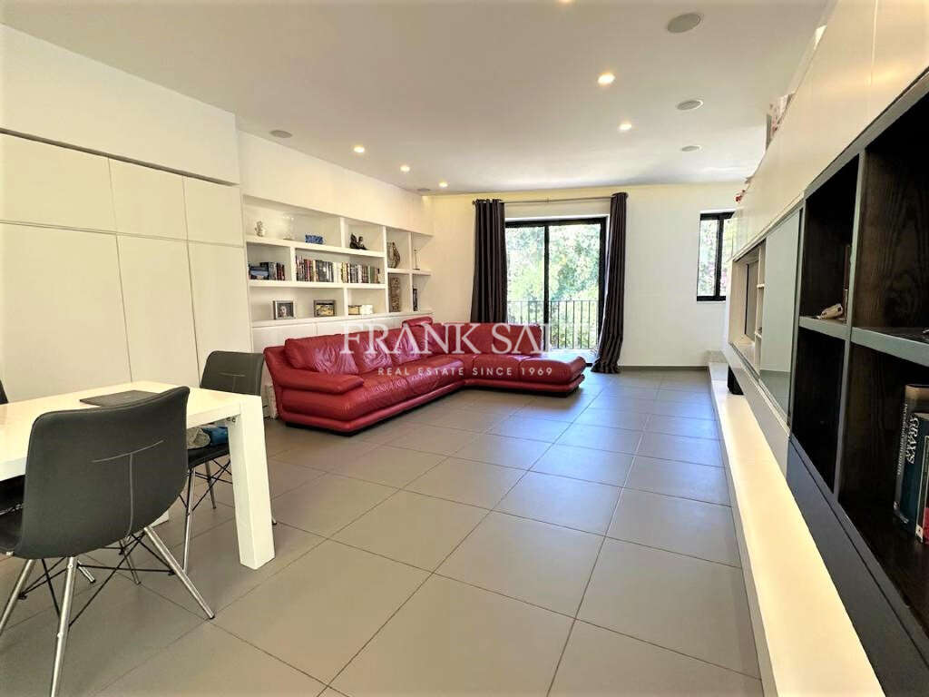 3 Bed, ApartmentFor Sale, Tal-Ibrag, Malta