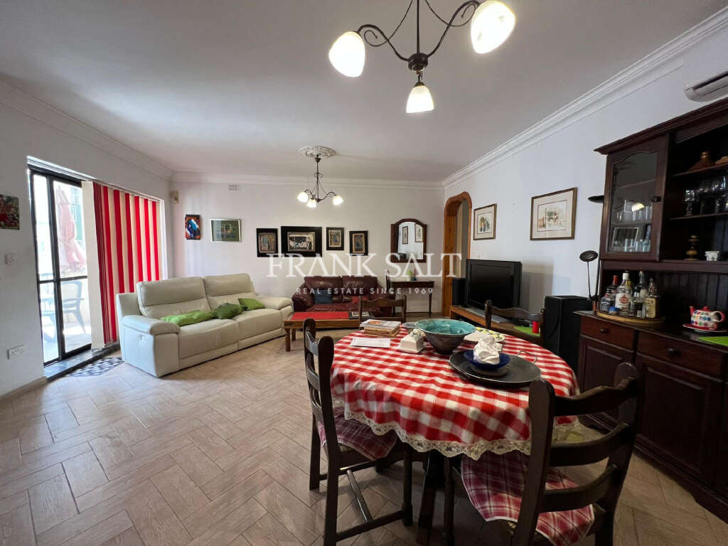 3 Bed, ApartmentFor Sale, Qawra, Malta