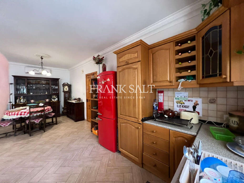 3 Bed, ApartmentFor Sale, Qawra, Malta