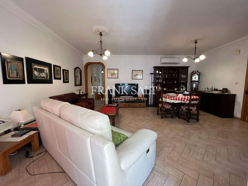 3 Bed, ApartmentFor Sale, Qawra, Malta