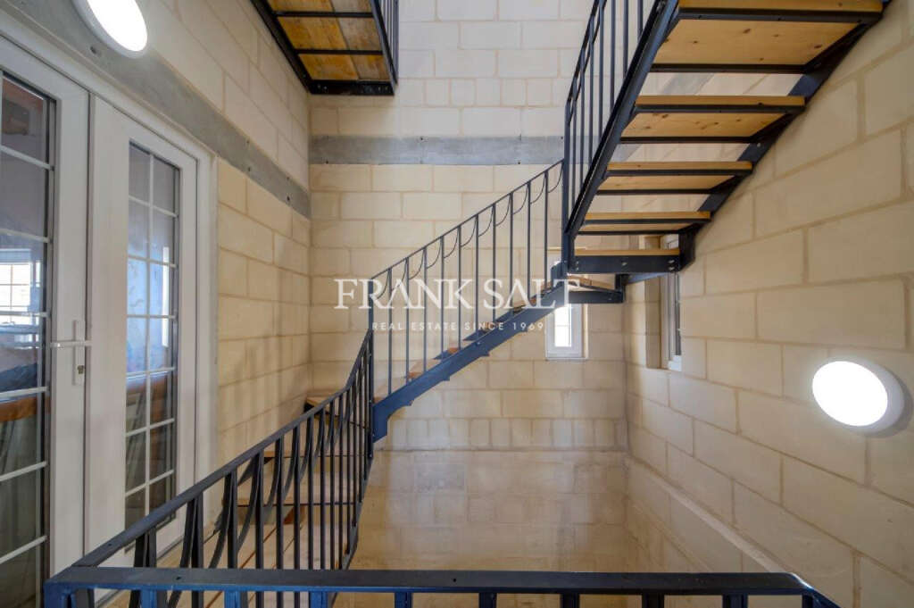 6 Bed, HouseFor Sale, Zabbar, Malta