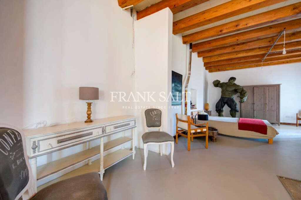 6 Bed, HouseFor Sale, Zabbar, Malta