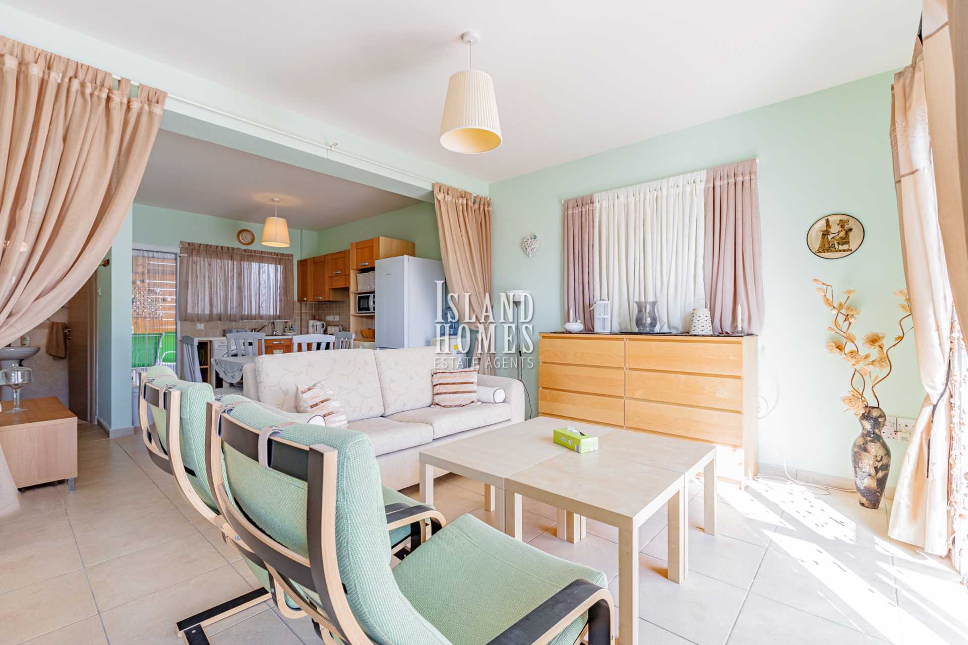 Paralimni, Famagusta, 2 Bedrooms Bedrooms, ,For Sale,AnM103 - OPF