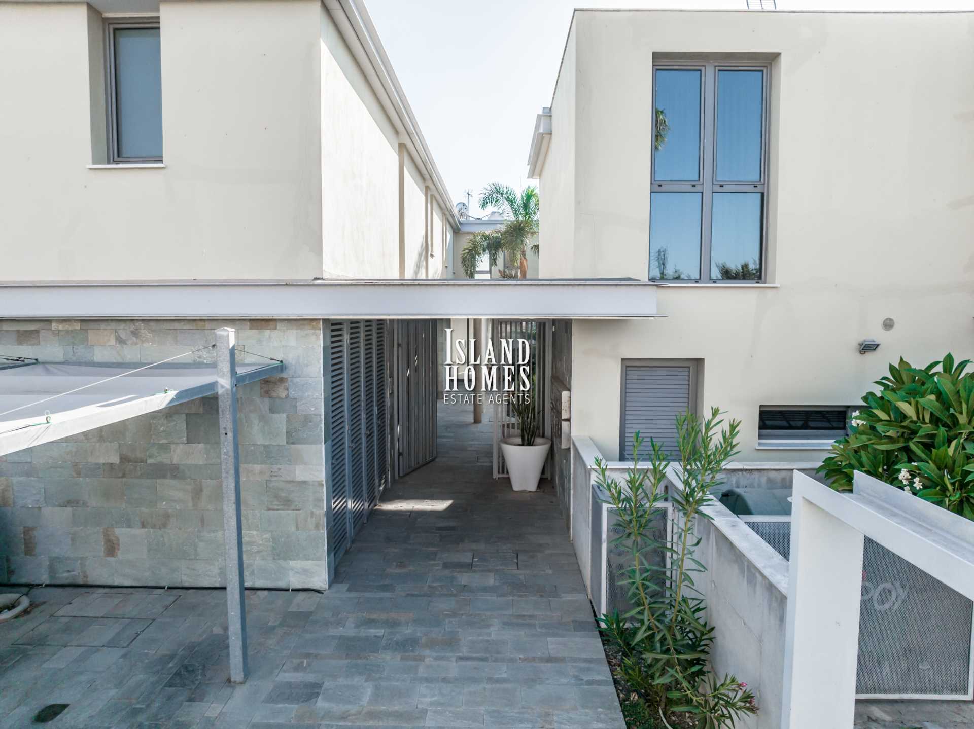 3 Bed, HouseFor Sale, Deryneia, Famagusta