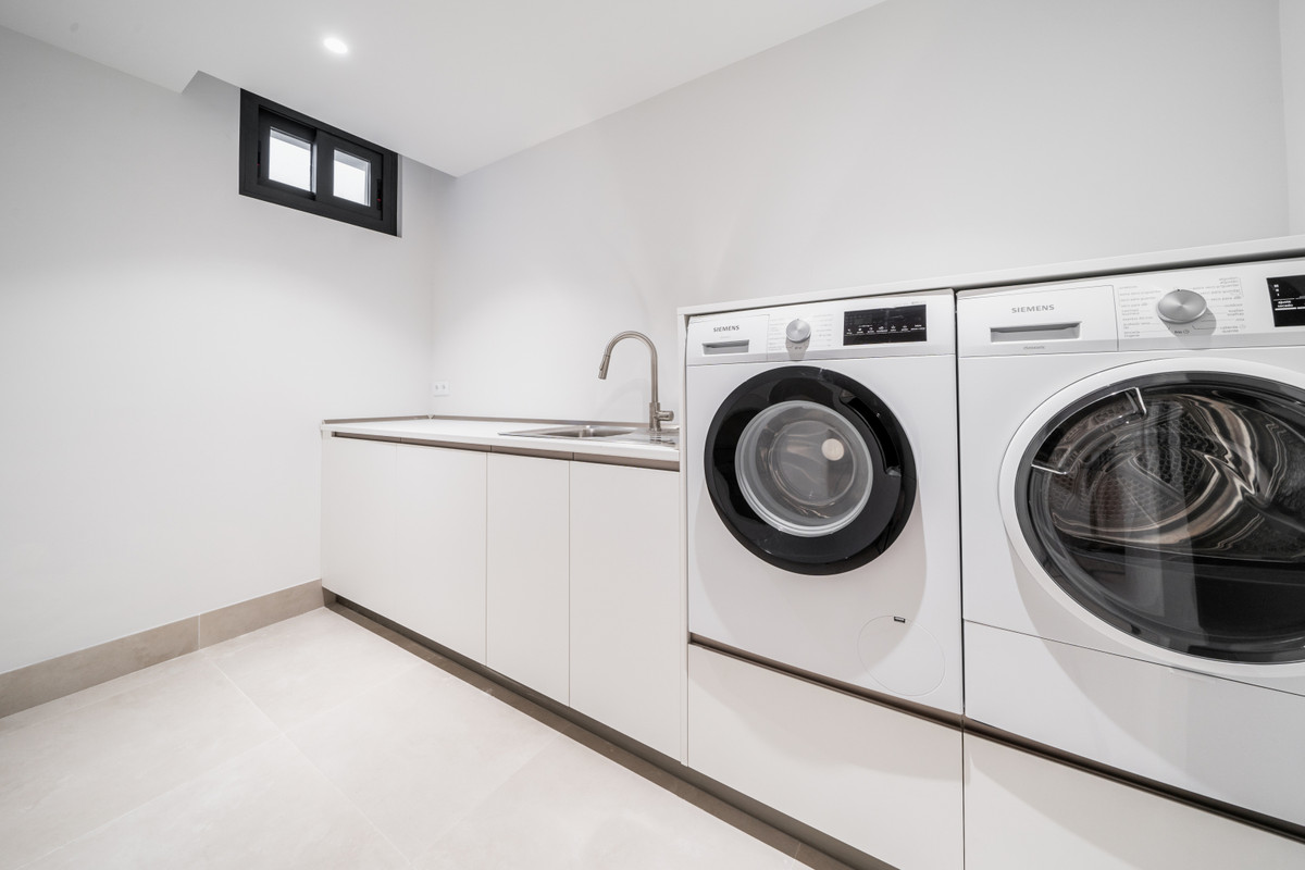 4 Bed, HouseFor Sale, Estepona, Costa del Sol