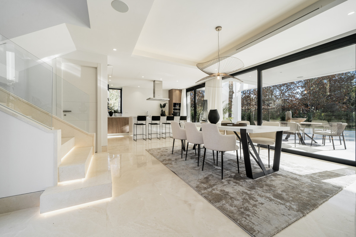 4 Bed, HouseFor Sale, Estepona, Costa del Sol