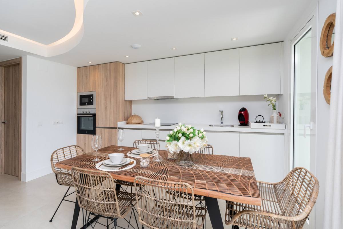 2 Bed, ApartmentFor Sale, San Roque, Cadiz