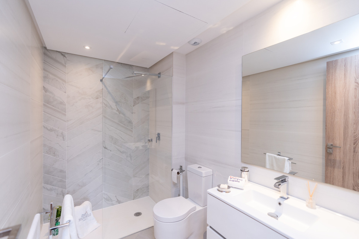 2 Bed, ApartmentFor Sale, San Roque, Cadiz