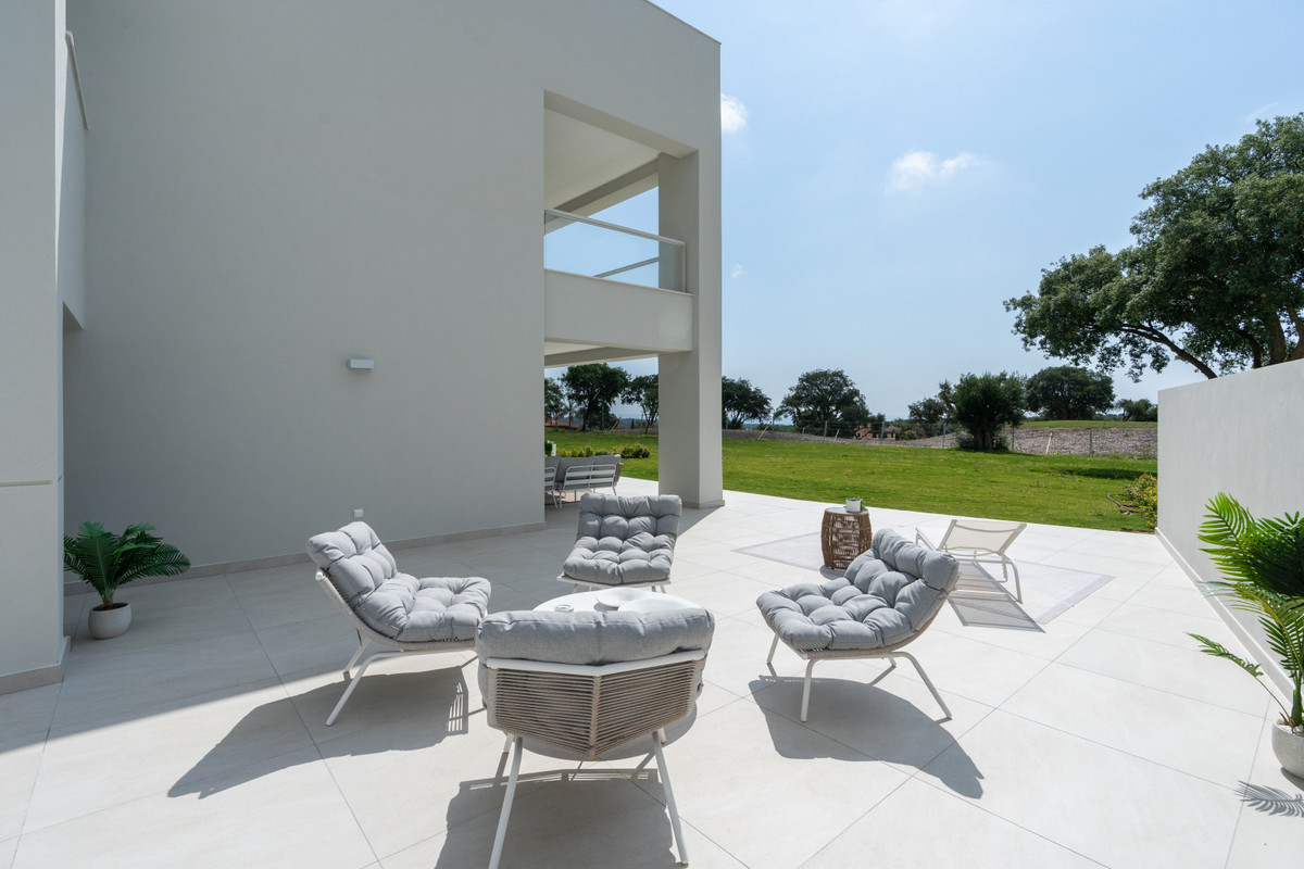 2 Bed, ApartmentFor Sale, San Roque, Cadiz