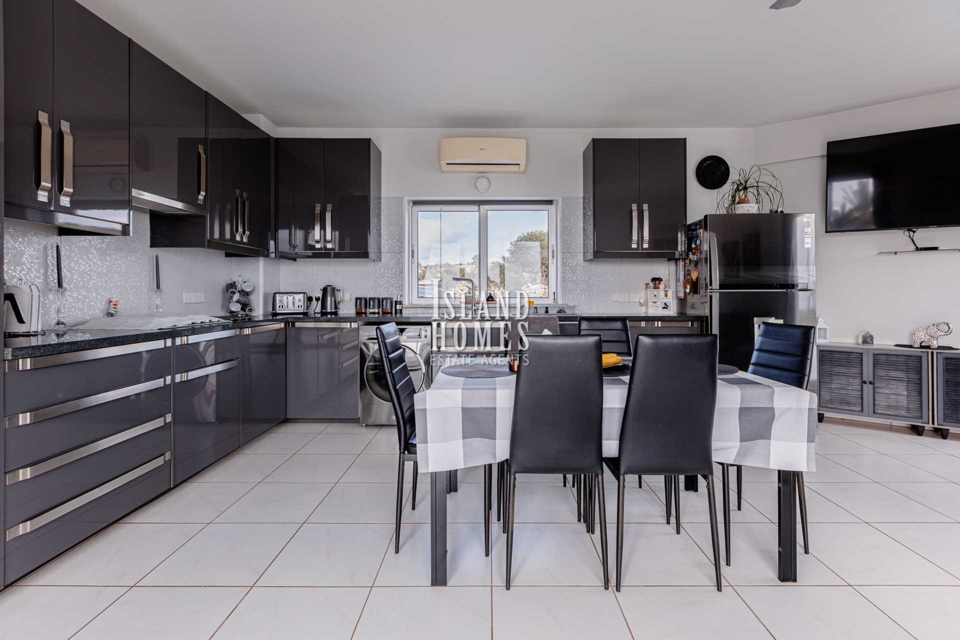 5 Bed, HouseFor Sale, Paralimni, Famagusta