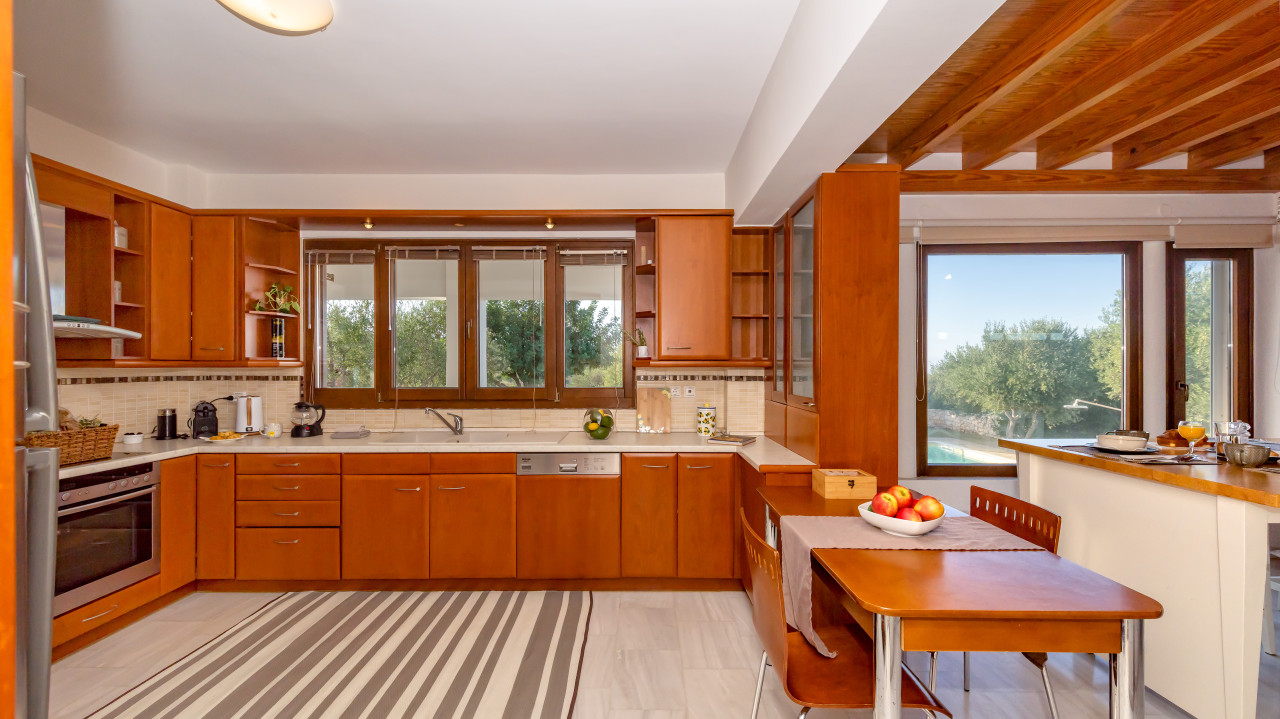 5 Bed, 4 Bath, HouseFor Sale, Chania, Crete