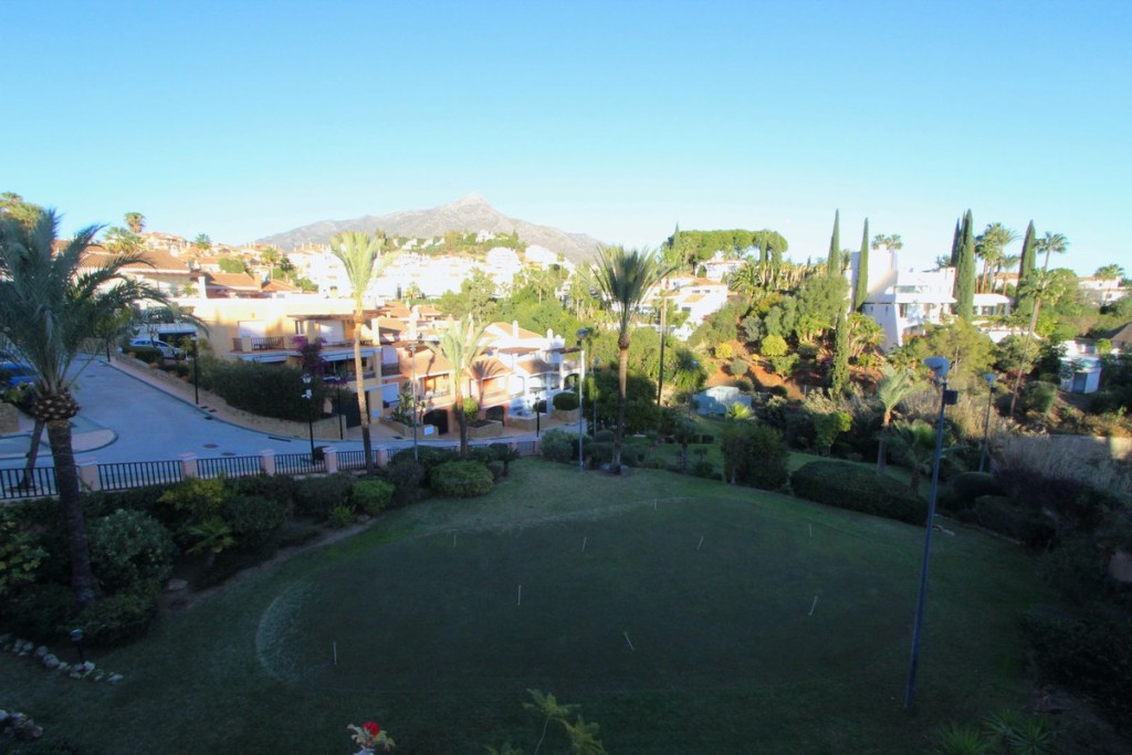 4 Bed, 3 Bath, HouseFor Sale, Nueva Andalucia, Malaga 4 Bed, 3 Bath, HouseFor Sale, Nueva Andalucia, Malaga