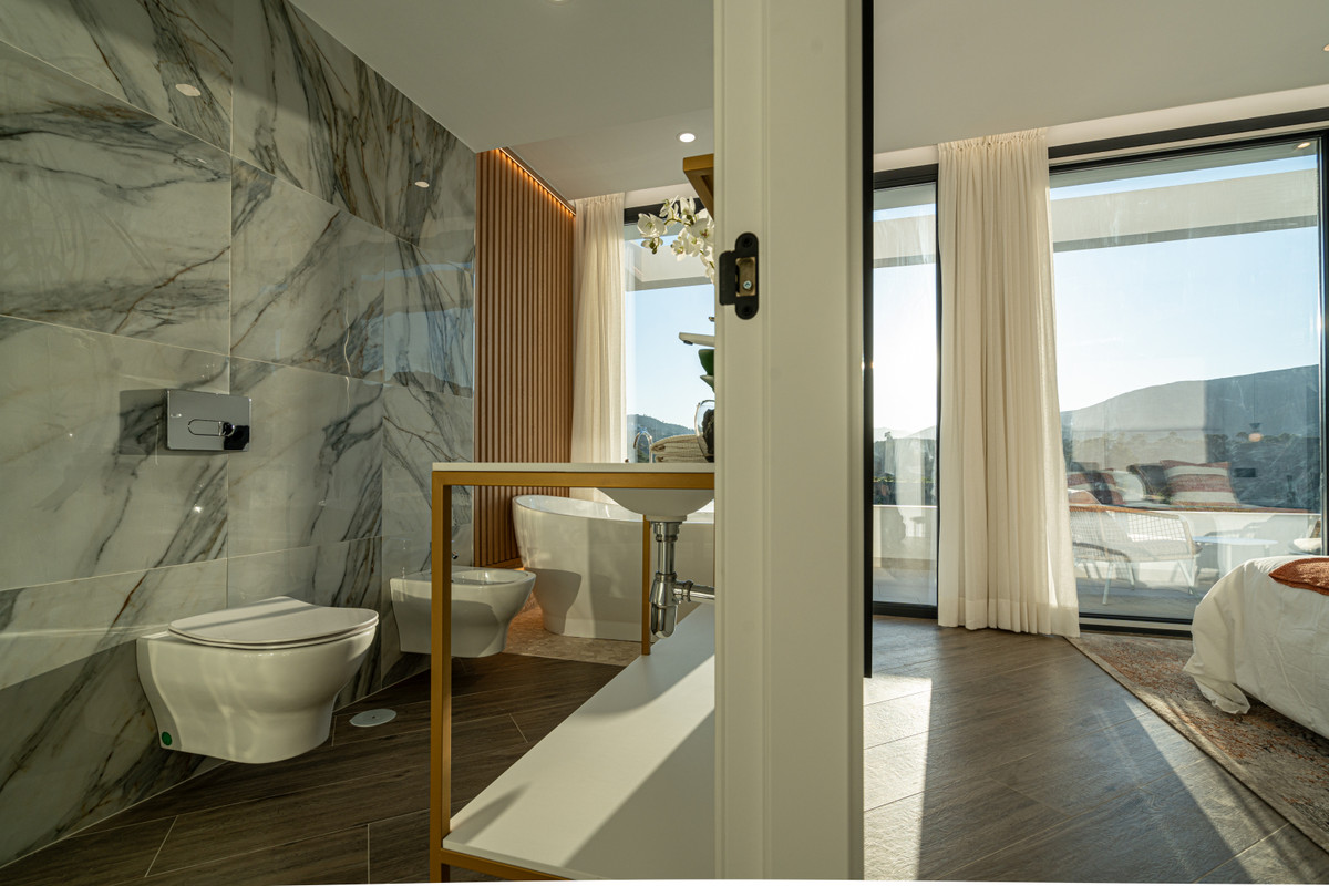 3 Bed, HouseFor Sale, La Cala Golf, Malaga