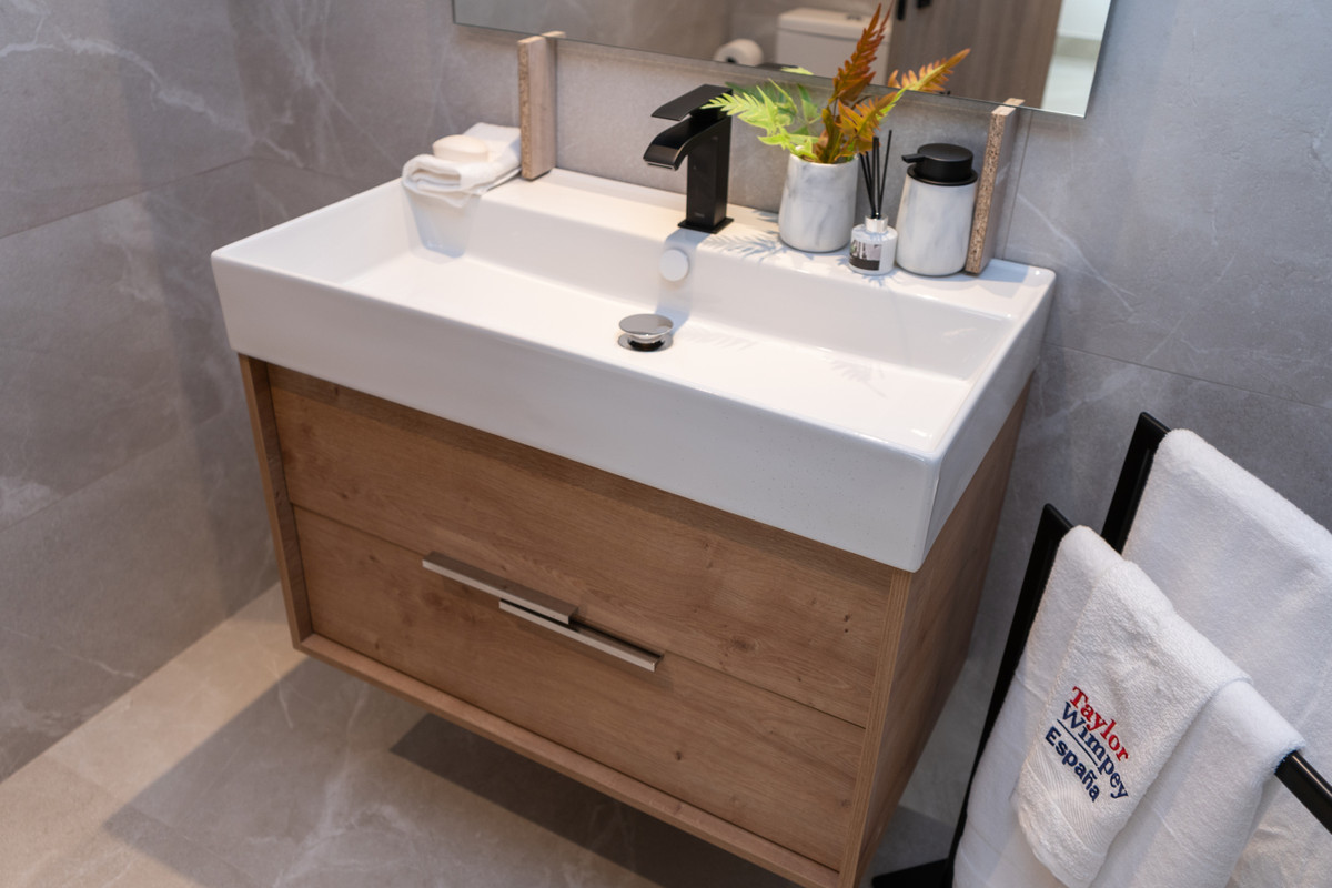 2 Bed, ApartmentFor Sale, Istán, Malaga