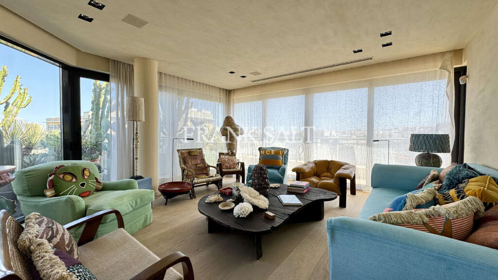 4 Bed, ApartmentFor Sale, Portomaso, Malta