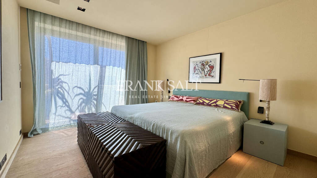 4 Bed, ApartmentFor Sale, Portomaso, Malta