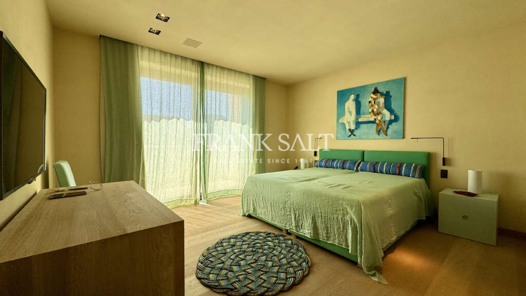 4 Bed, ApartmentFor Sale, Portomaso, Malta