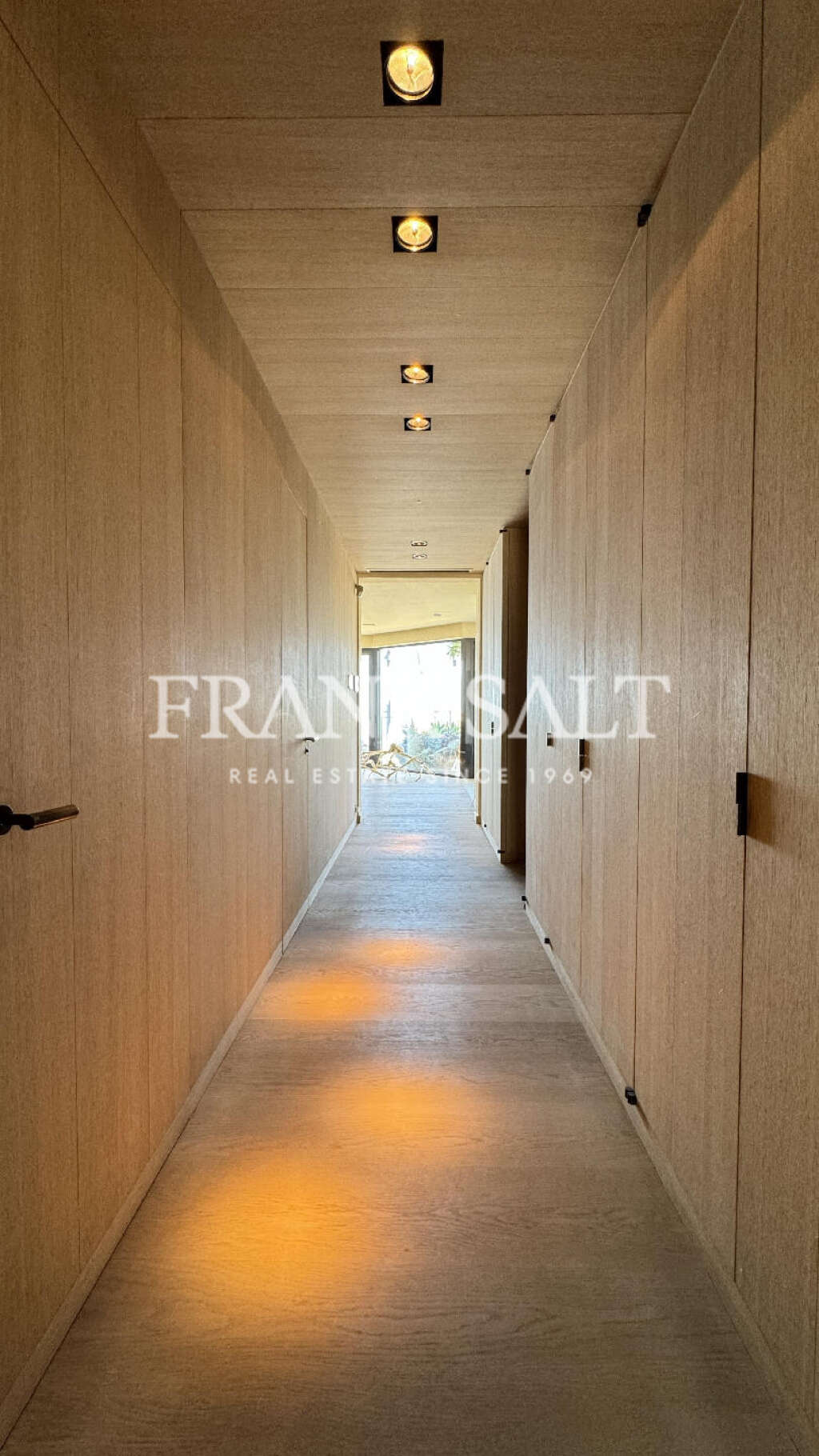 4 Bed, ApartmentFor Sale, Portomaso, Malta