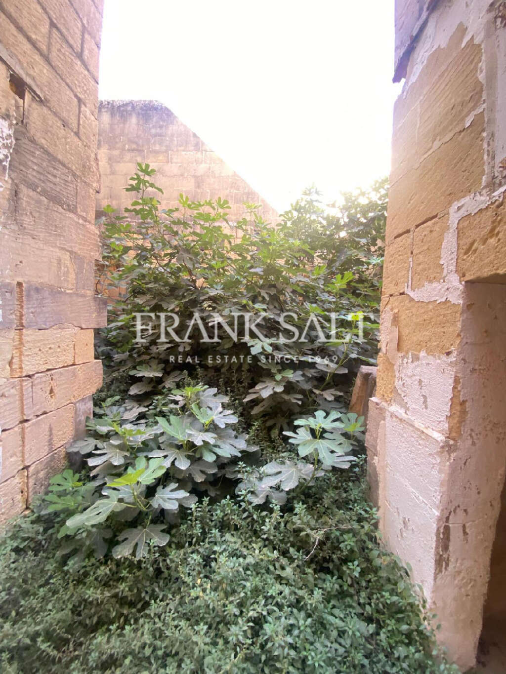 2 Bed, HouseFor Sale, Iz-Zebbug, Gozo