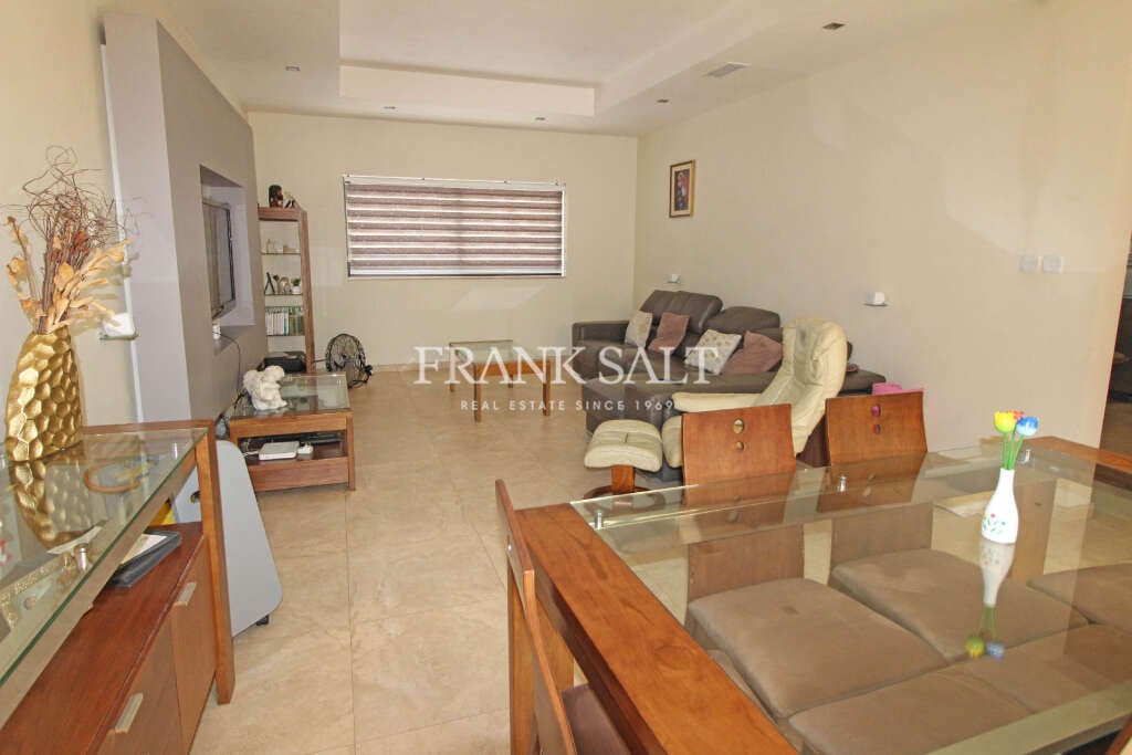3 Bed, ApartmentFor Sale, Bahar ic-Caghaq, Malta