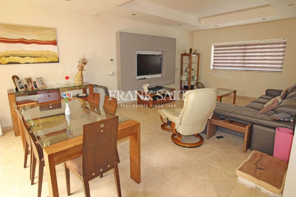 3 Bed, ApartmentFor Sale, Bahar ic-Caghaq, Malta