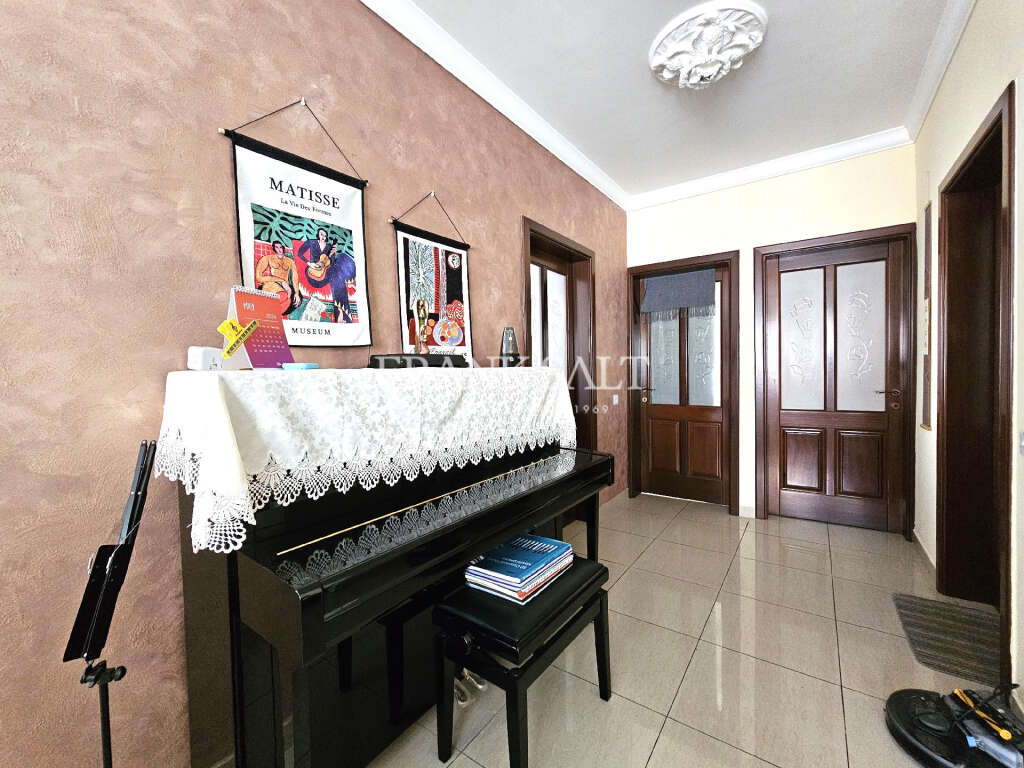 3 Bed, ApartmentFor Sale, Marsascala, Malta