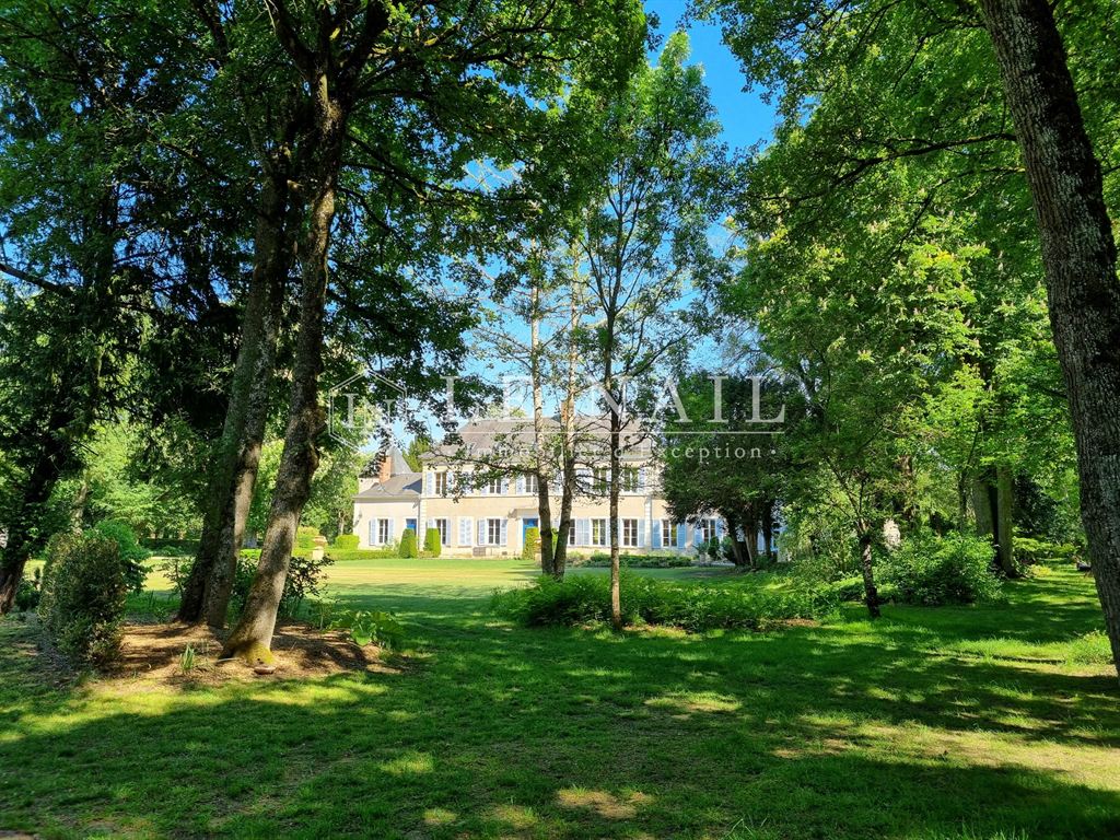 7 Bed, HouseFor Sale, Vierzon, Nouvelle-Aquitaine