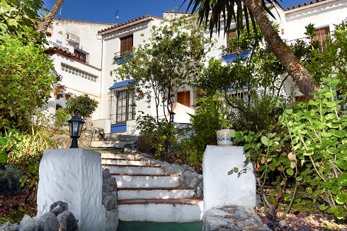 Commercial Property, For Sale