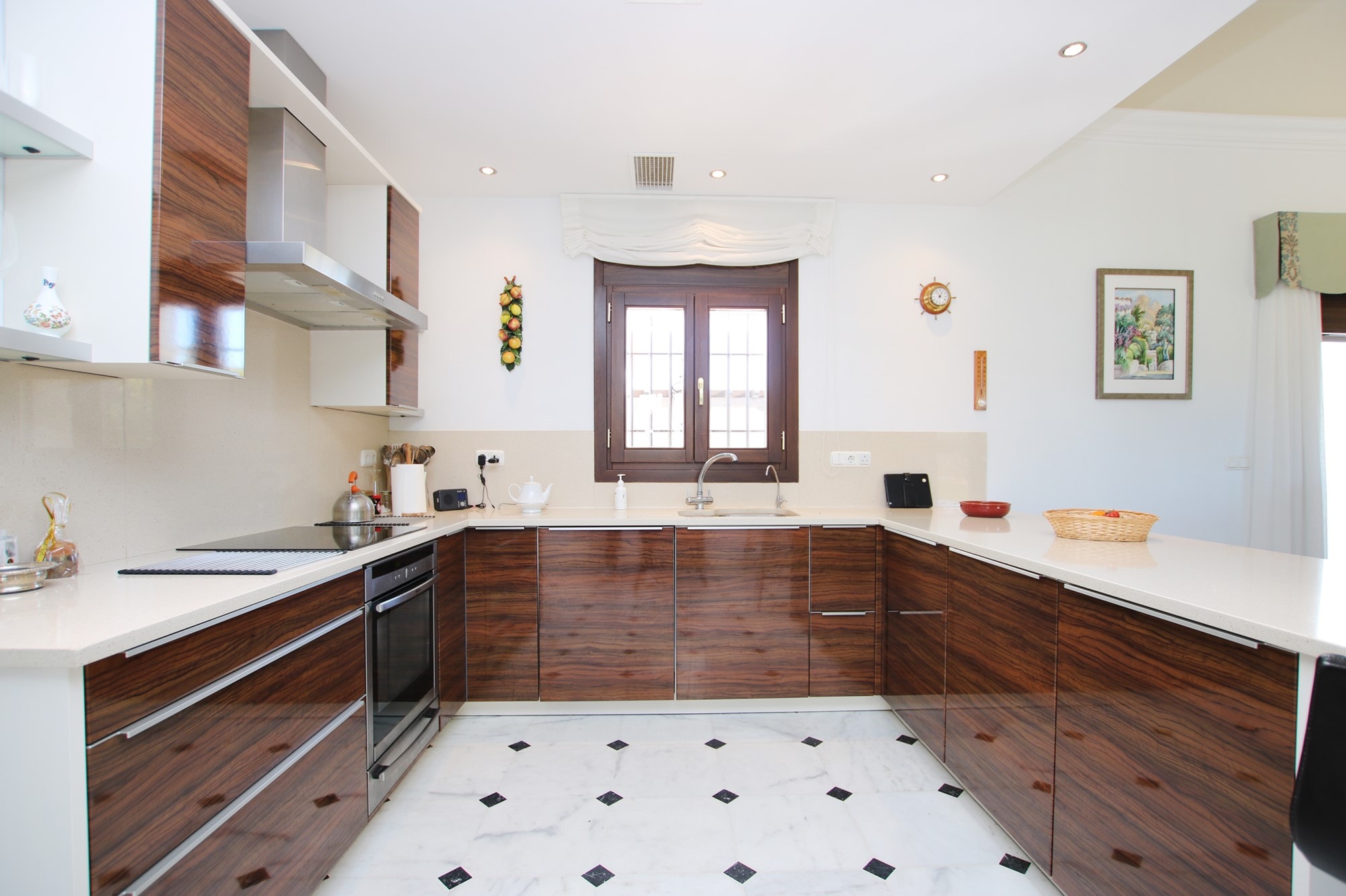 5 Bed, 5 Bath, HouseFor Sale, Ronda, Malaga, 29400