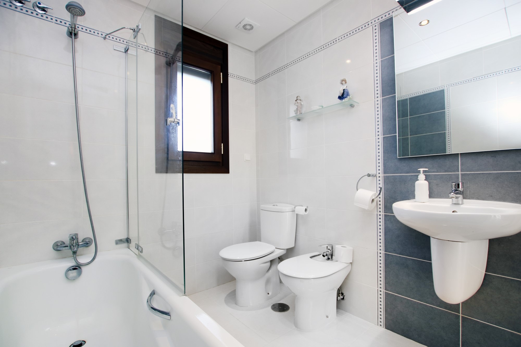 5 Bed, 5 Bath, HouseFor Sale, Ronda, Malaga, 29400