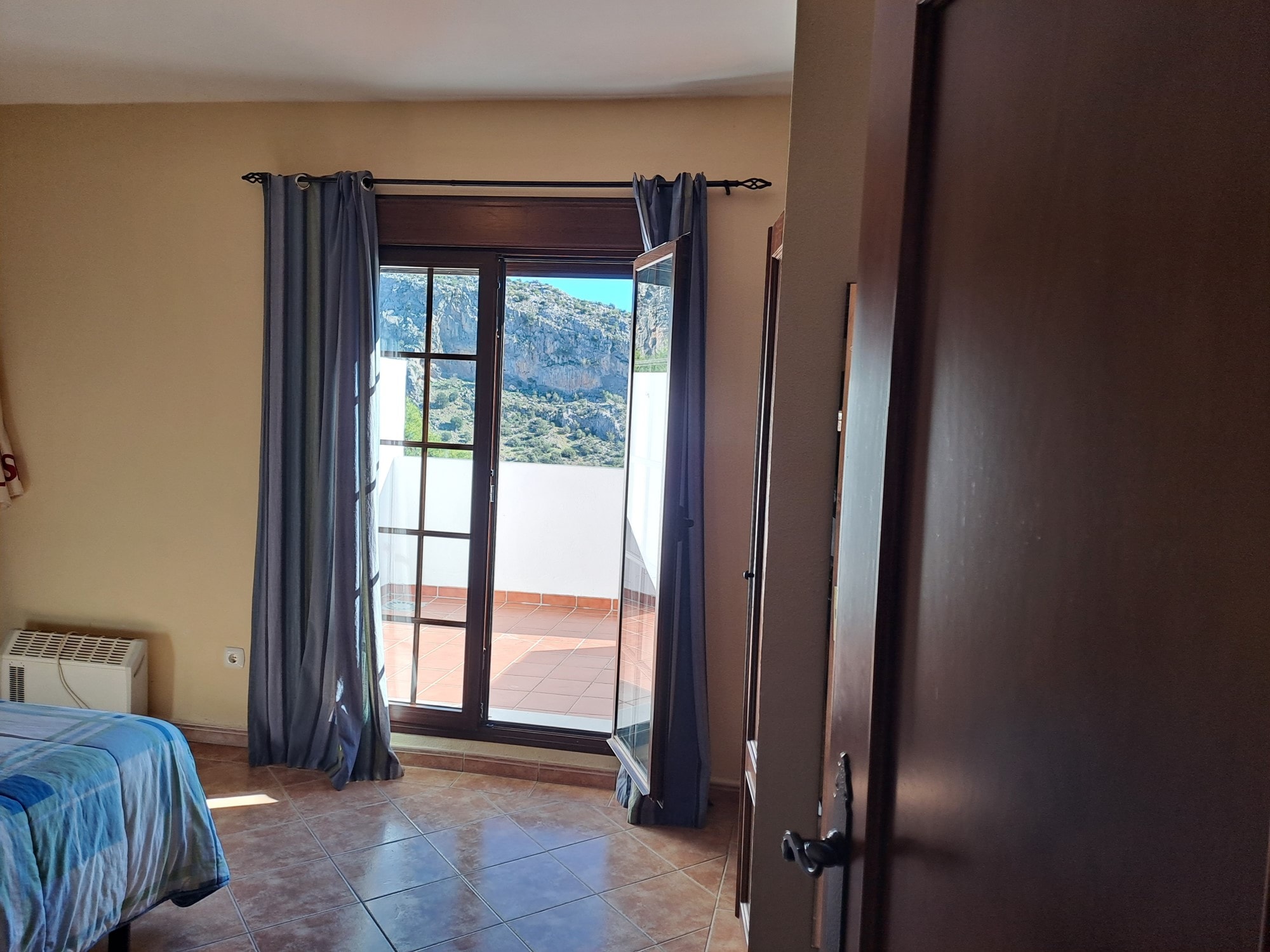 1 Bed, 1 Bath, ApartmentFor Sale, Montejaque, Malaga, 29360 1 Bed, 1 Bath, ApartmentFor Sale, Montejaque, Malaga, 29360